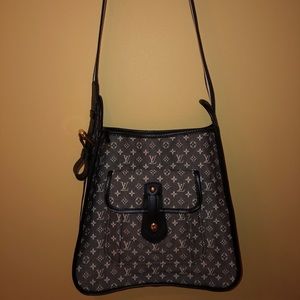 Louis Vuitton Shoulder Bag/Crossbody